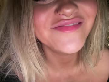girl ari_02 image #5225677