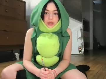 girl littlesugarpea image #5913563