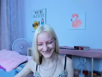 girl erika__lodge image #2247221