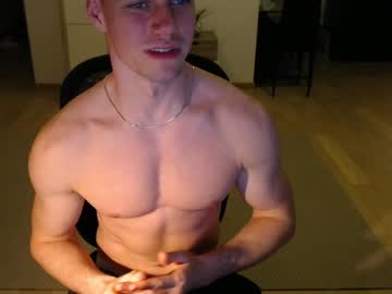 man _alexanderwilliams image #6687270