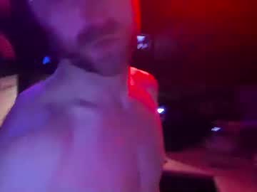 man chase_usa image #3538093