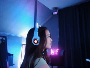 girl juliabeng1 image #3833067