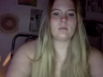 girl meganxoxo60532 image #4092937