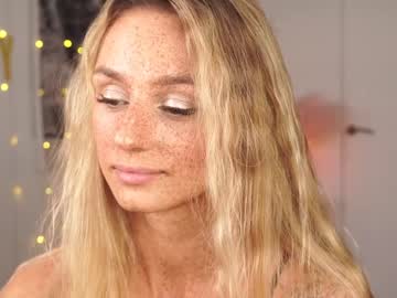 girl artease image #5399244