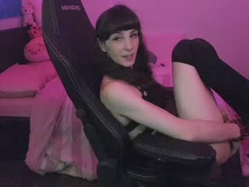 tranny livi_doll image #2726333