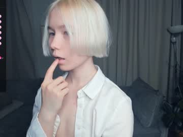 girl silvergloss image #5386560