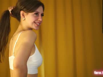 girl plump_bums image #4324123
