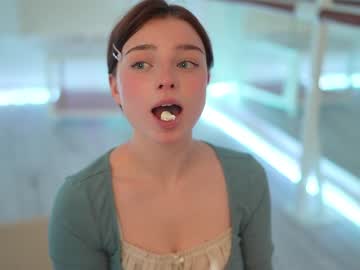 girl floret_joy image #5752923