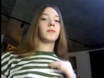 girl mysat image #2652093