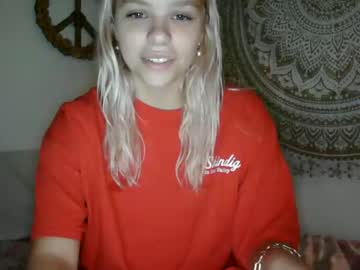 girl cindyloulou1 image #4820761