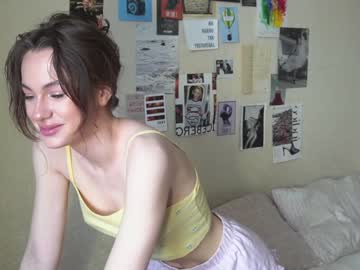 girl daisy_mint image #4021782