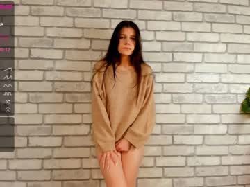 girl carolynjacquelins image #3119516