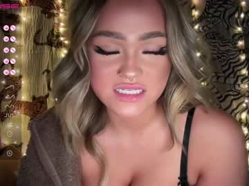girl ari_02 image #5024383