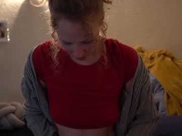 girl sistinehashands image #3760625