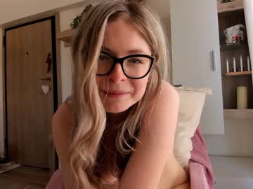 girl bestgirl_ofthe_neighborhood image #4266250
