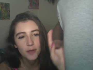 couple a_mariejuana69 image #5359144