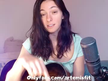 girl artemisfit image #1475299