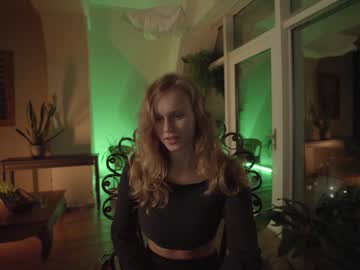 girl chillwithkira image #827207