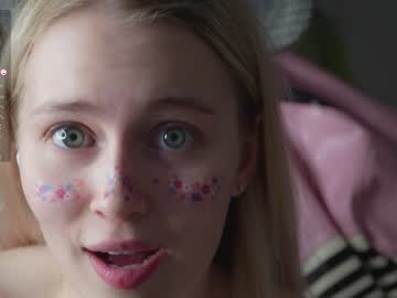 girl sonyaericsson image #6780546
