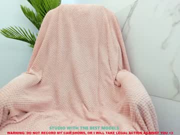girl shy_july image #1680094